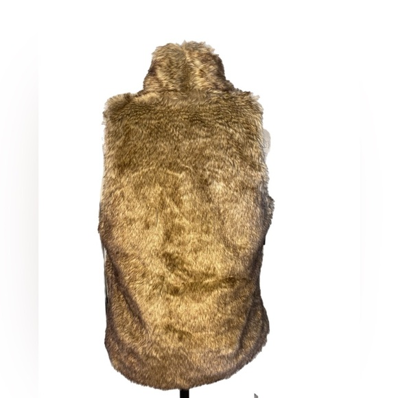 Lemon Tart Brown Faux Fur Vest Size Small - Picture 4 of 6